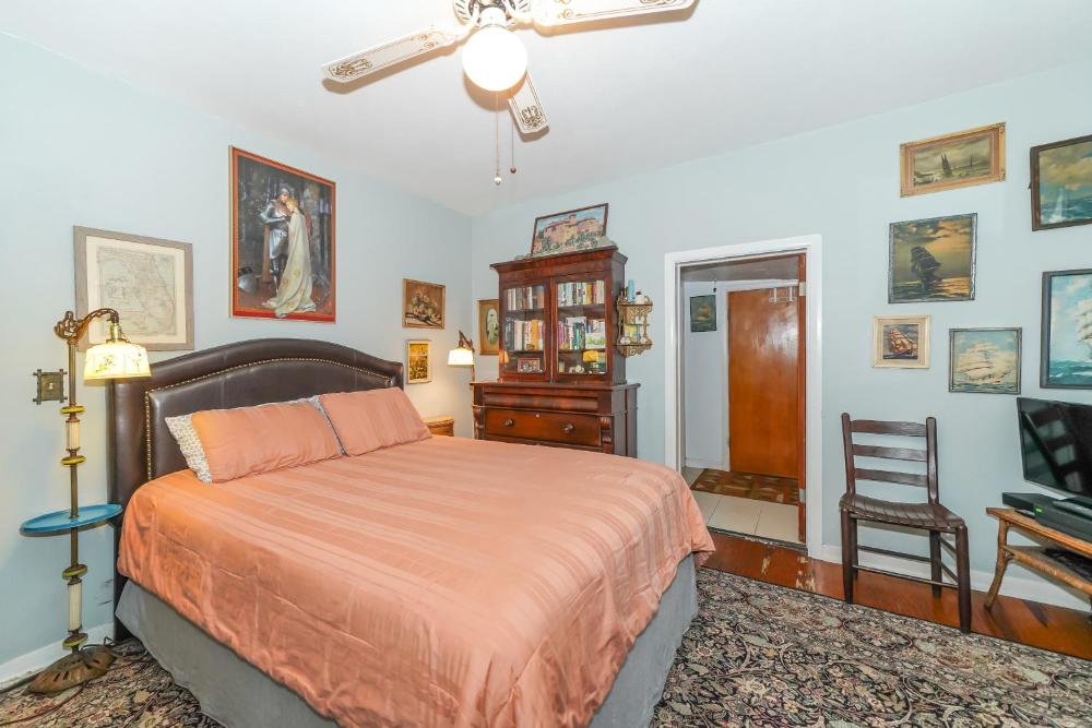 Historic home in downtown, Built in 1911